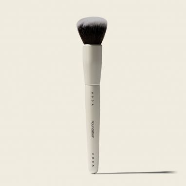 Foundation Brush | Foundation powders | Natural cosmetics | Uoga Uoga